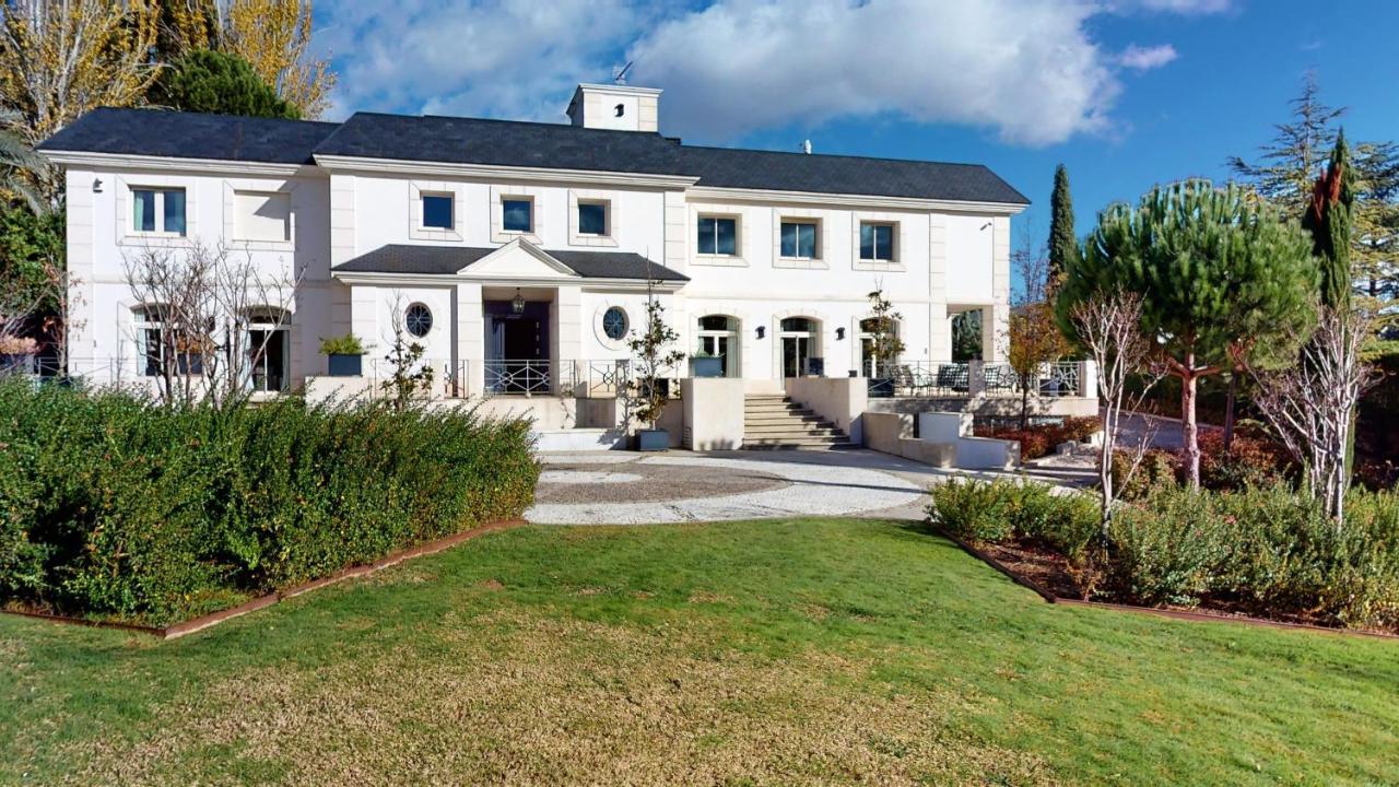Increible De Lujo Villa Madrid