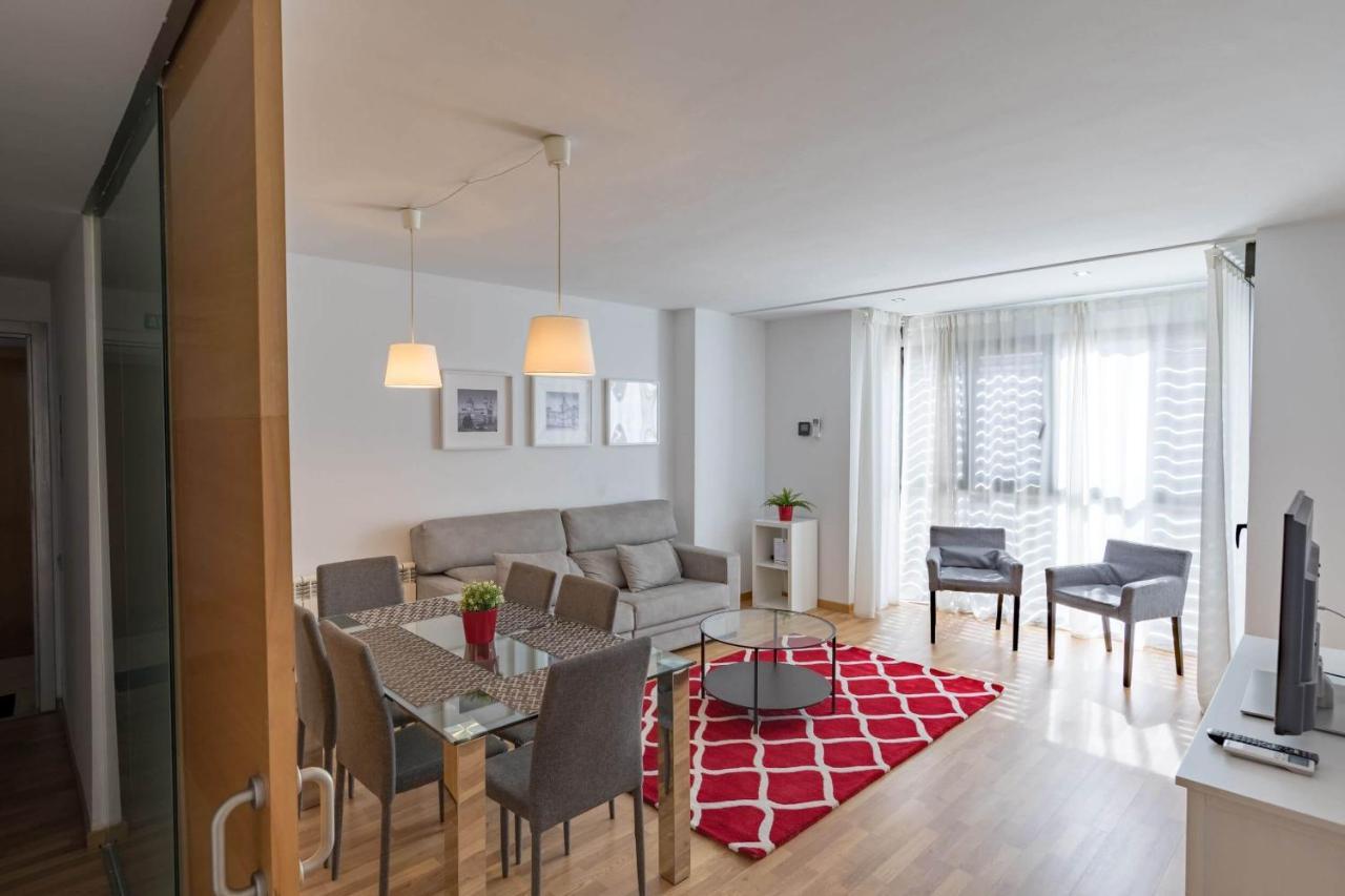 Apartamento Roomspace Tablas Camino Santiago Madrid