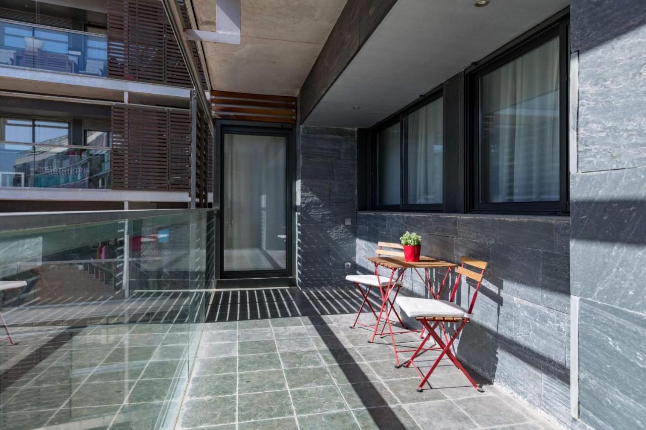 Roomspace Tablas Camino Santiago Apartamento Madrid