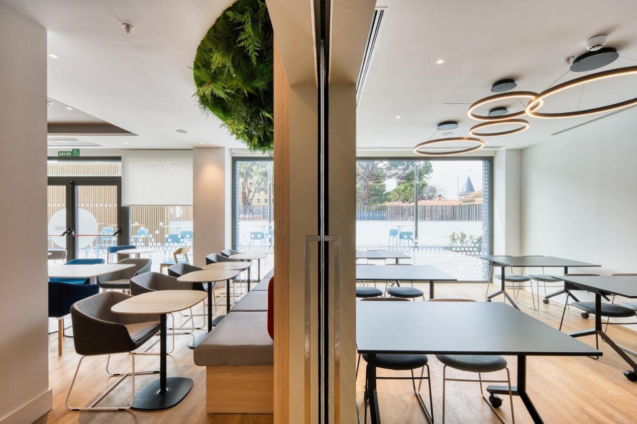 Express - - Airport By Ihg Madrid