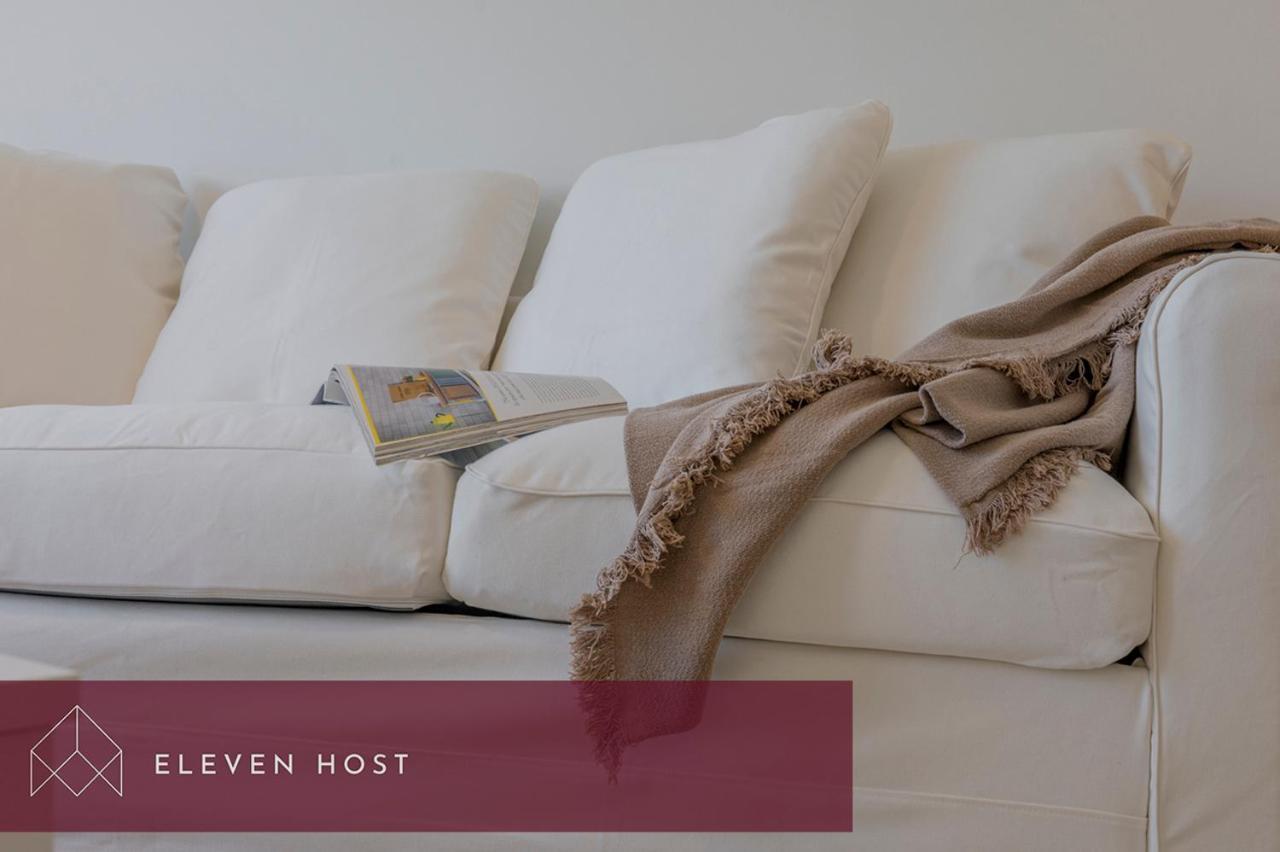 Apartamento Luminoso Y Elegante En Urbanización De Lujo En Aravaca – / Con Piscina, Gimnasio Y Parking Privado Con Portero Y Vigilancia *