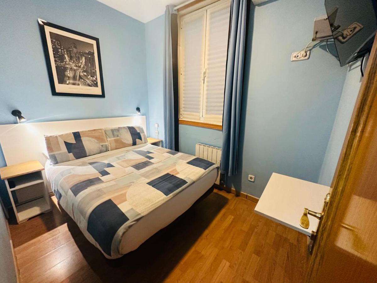 Pensión Casa De Huespedes Casillas Madrid