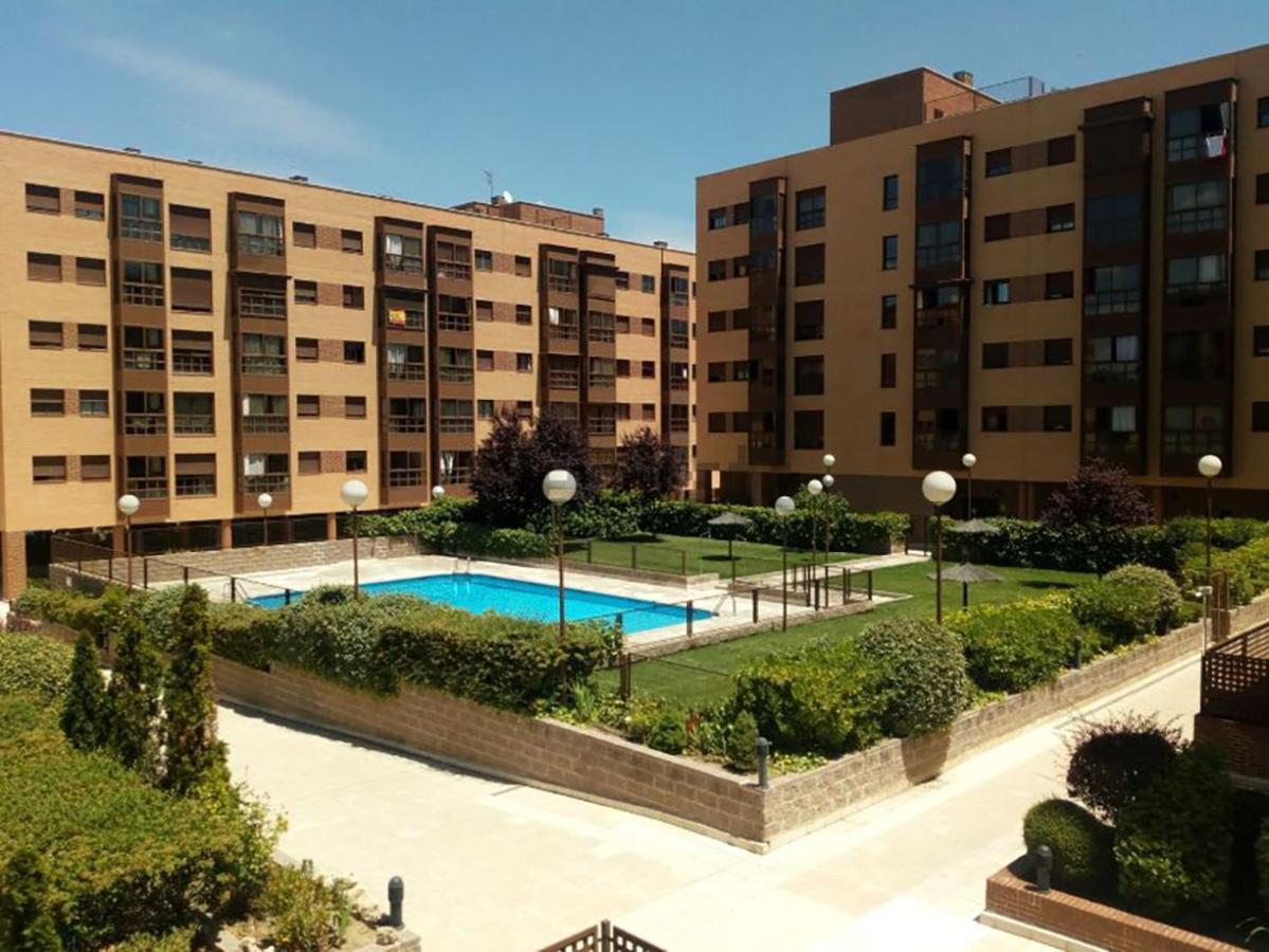 Charming Airport Apartamento *