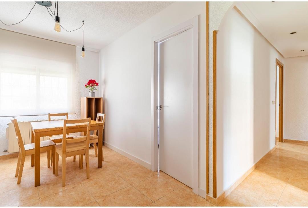 Apartment En Vista Alegre A 20 Minutos Del Centro