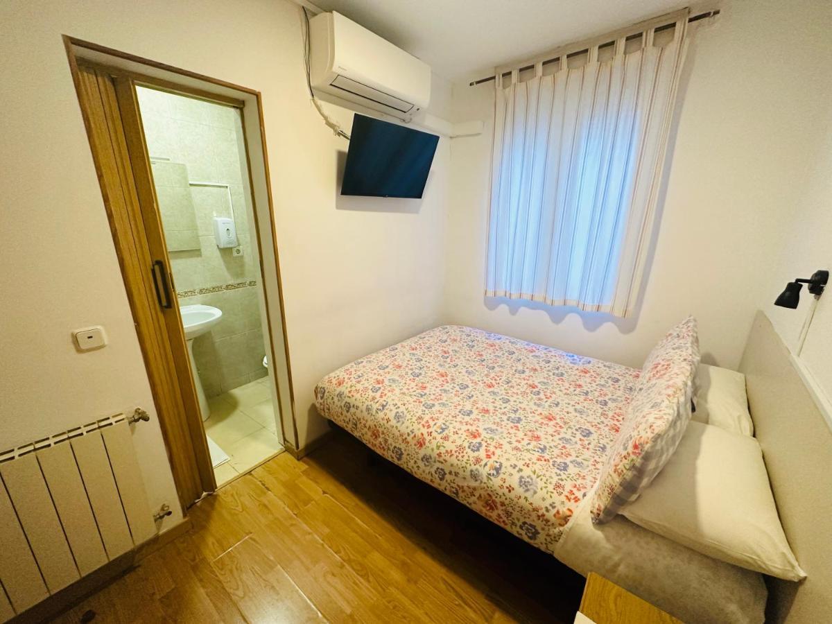 Casa De Huespedes Casillas Pensión Madrid