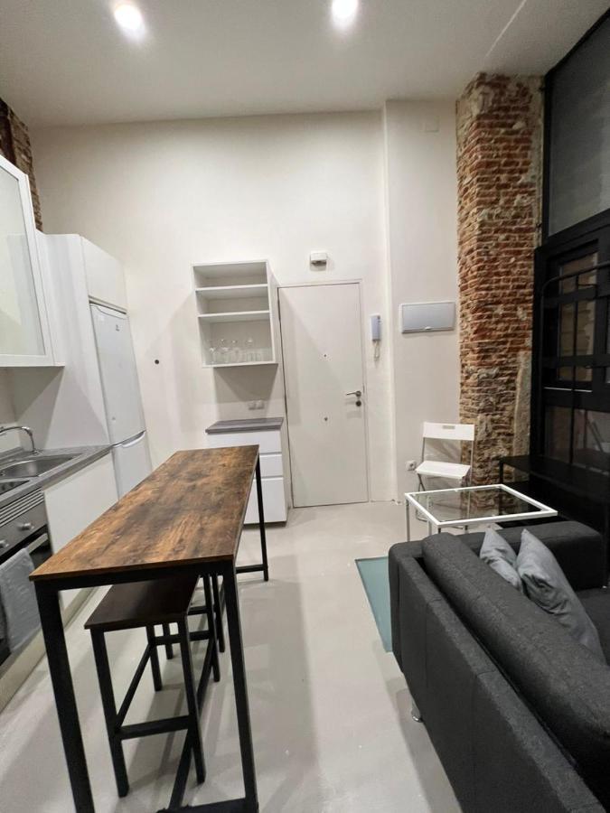 Apartamento Moderno Y Luminoso Departamento. Madrid
