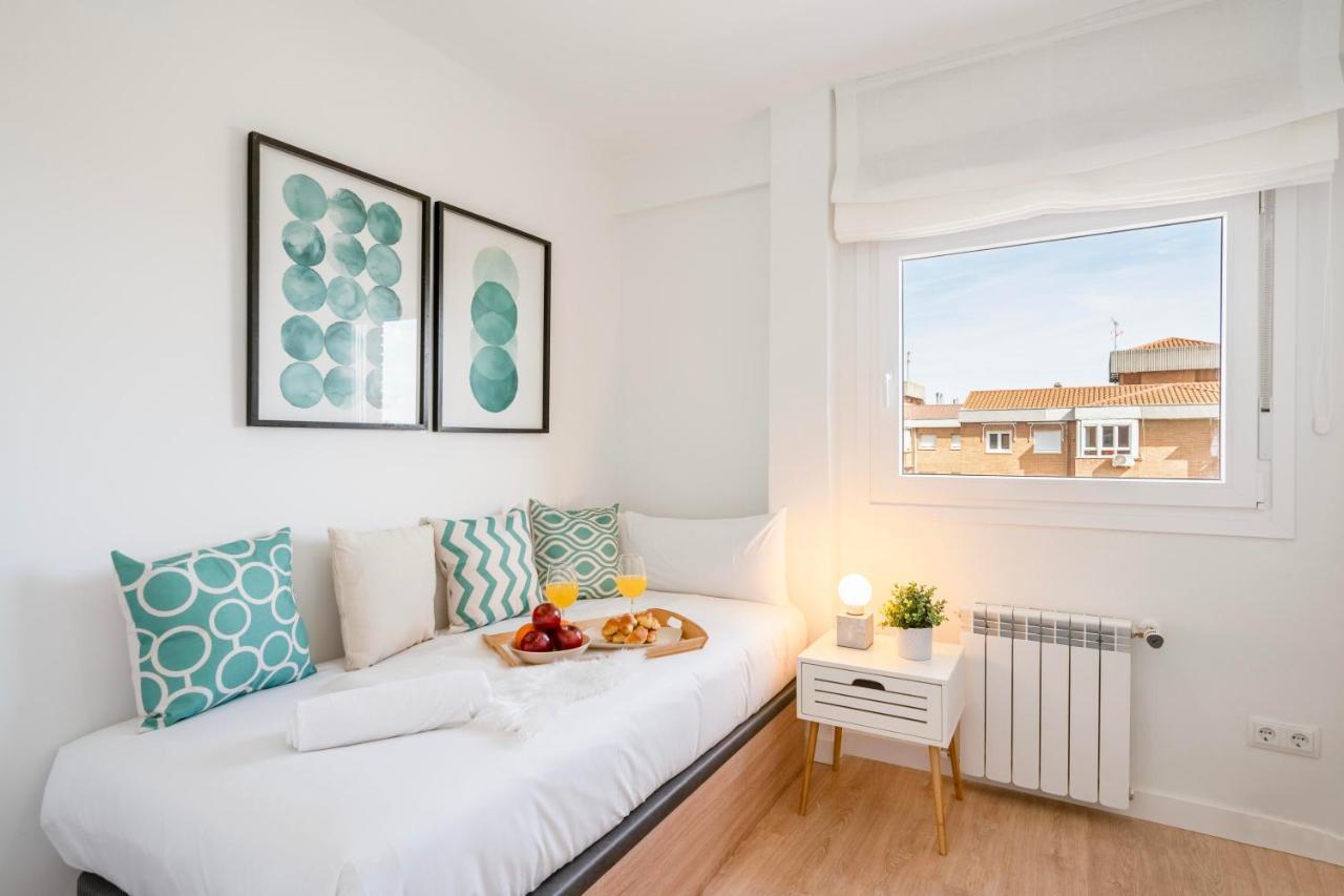 Dobohomes - Argenta Apartamento