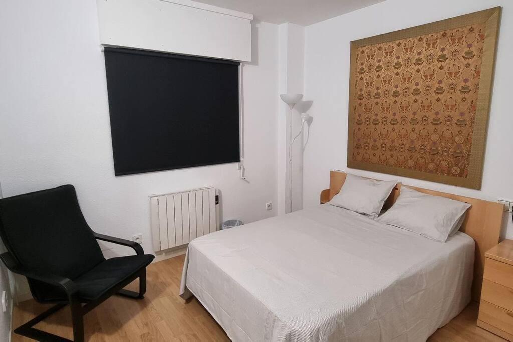 Habitación en casa particular Privada En El Centro De Madrid
