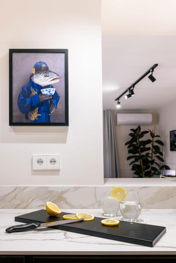 Stylish 4 +patio Luxury Gran Via Apartamento *