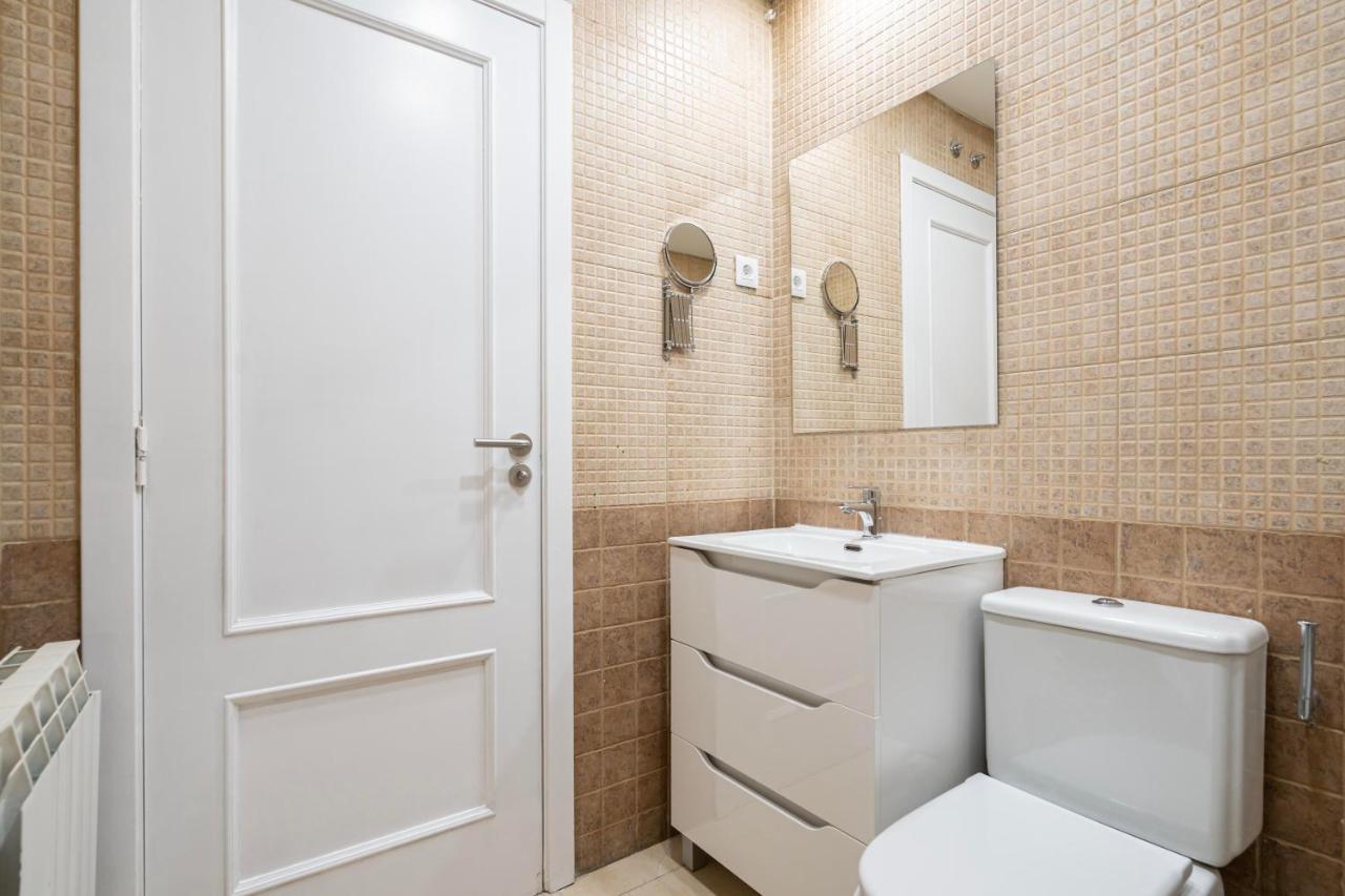 Apartment For Elegante Y Bonito Temporal En El Corazon De Inf1c *