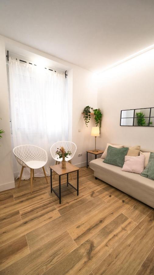 2 A 6 Pax Museos Y Ronda De Atocha Apartamento
