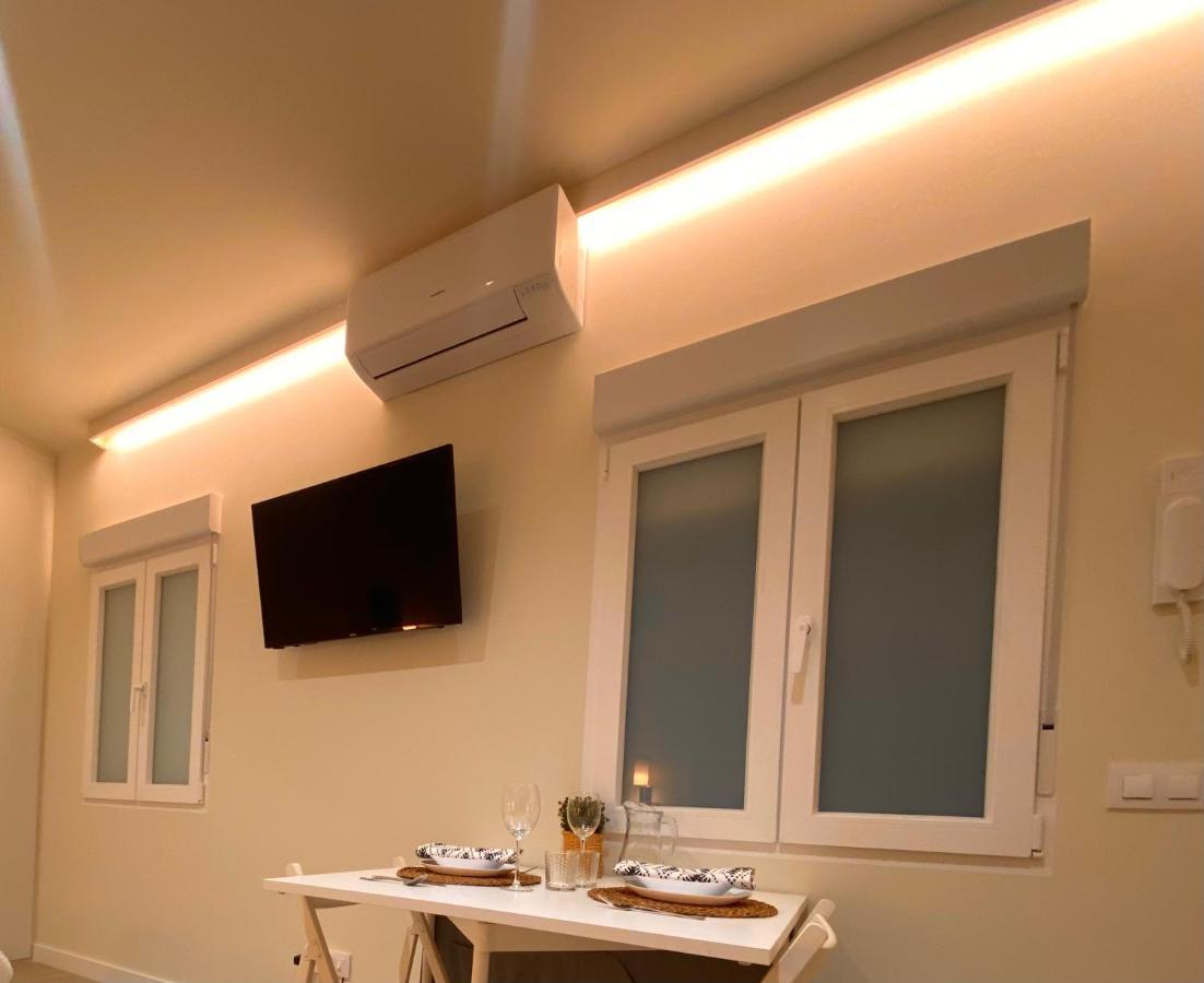 Junto Palacio Real Apartamento Madrid