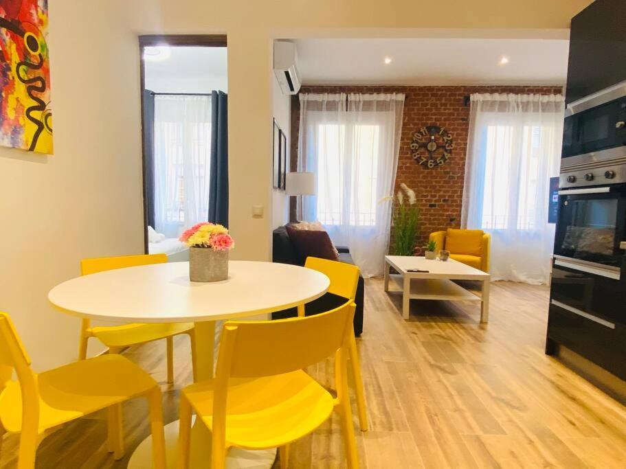 Style & Design Flat In The Center Of Apartamento *