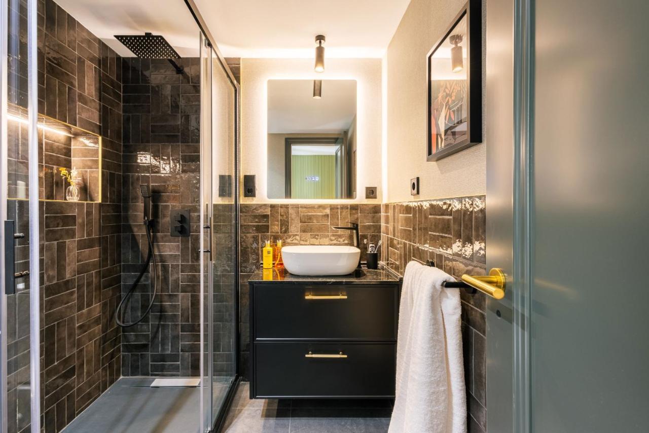 Stylish 4 +patio Luxury Gran Via * Madrid