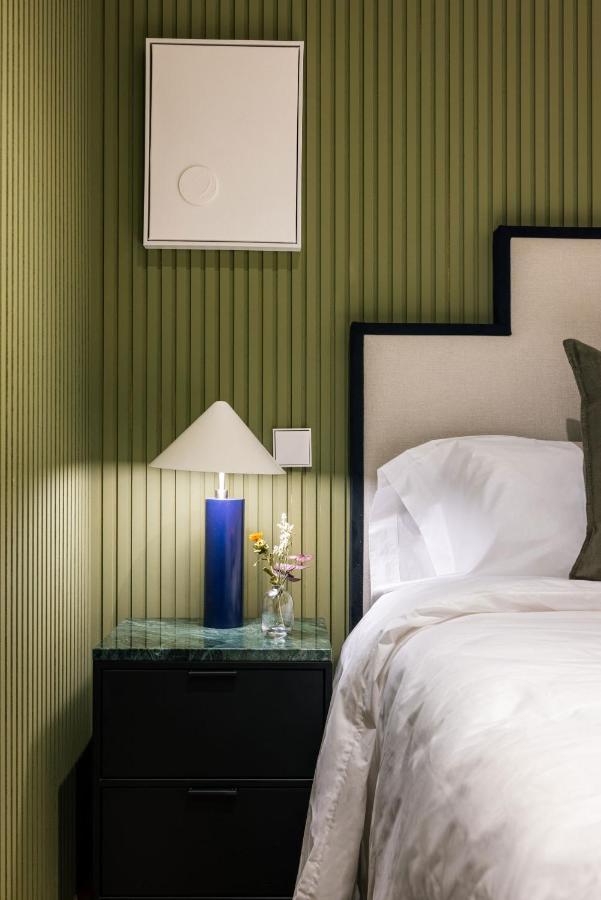 Stylish 4 +patio Luxury Gran Via Apartamento Madrid