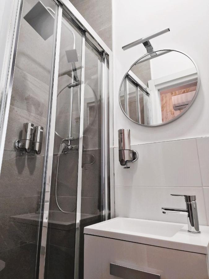 Comercial Pensión Madrid