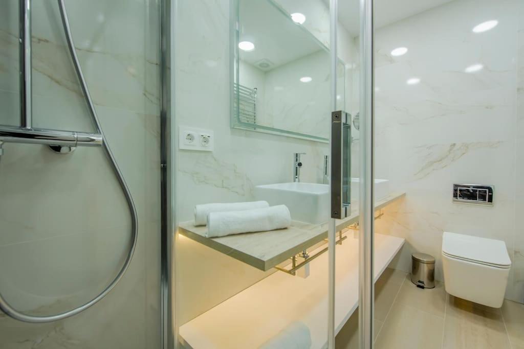 Apartamento Suara 2 Madrid