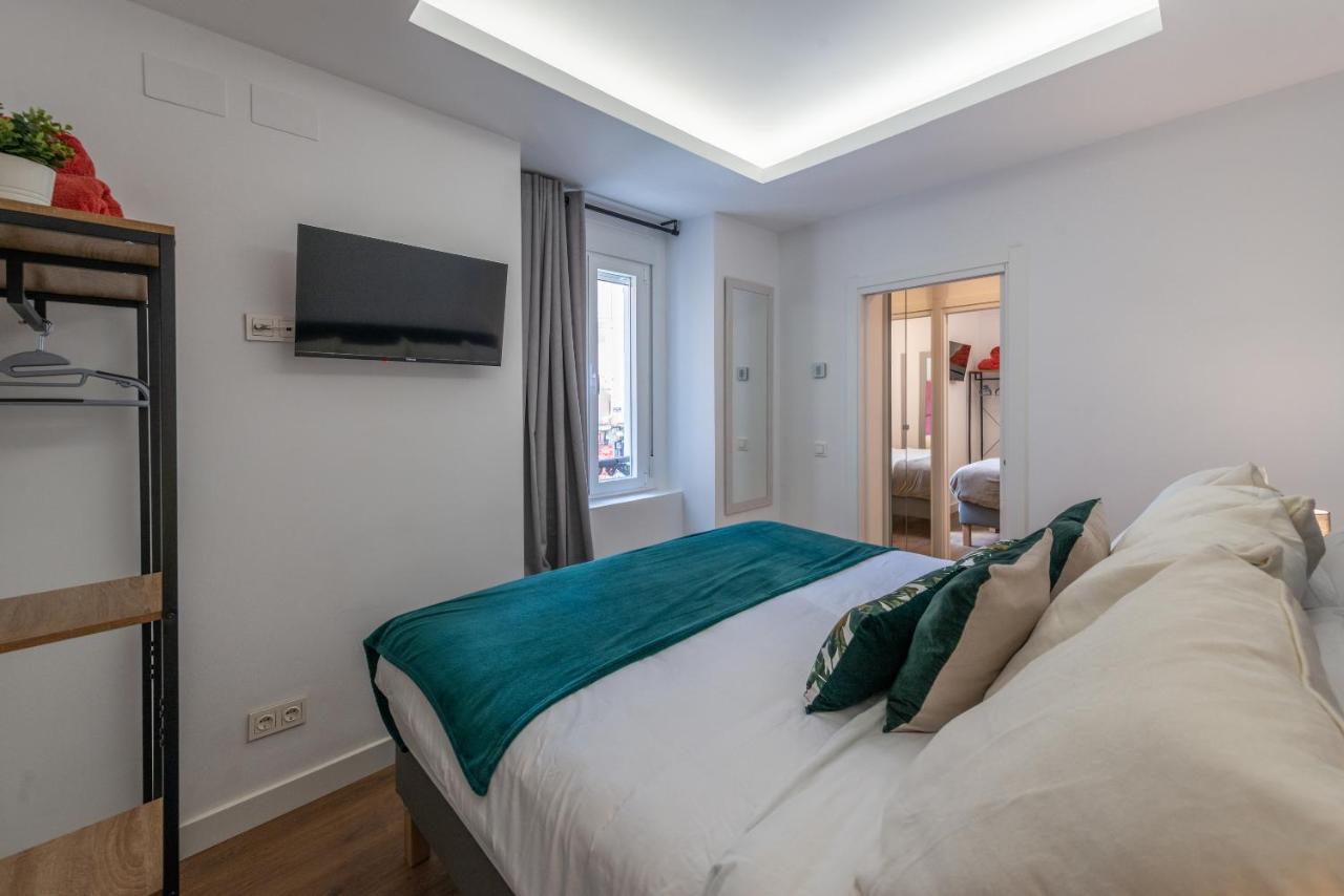 The Heart Of The City, Sol, By Monaro***** * Madrid