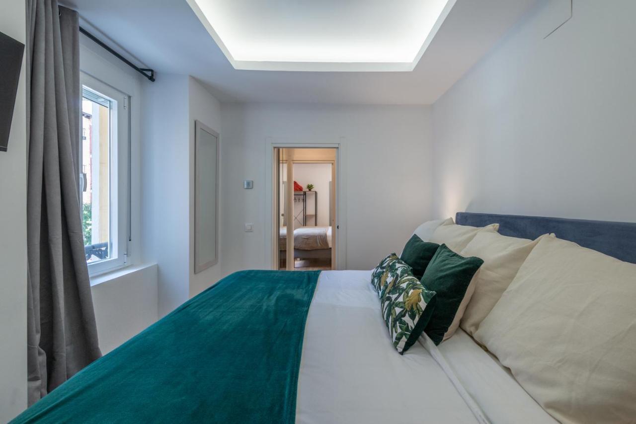 The Heart Of The City, Sol, By Monaro***** * Madrid