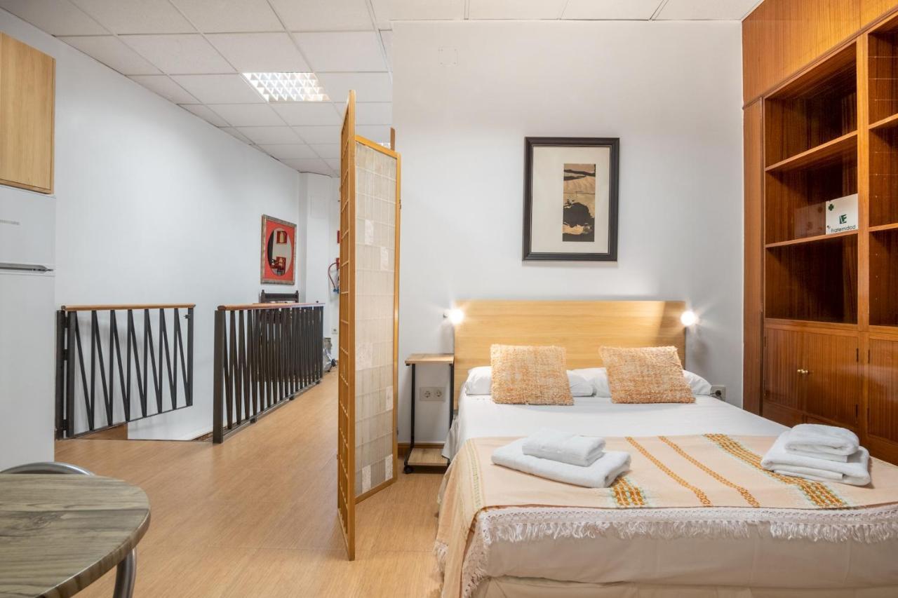 2 Bedrooms 1,5 Bathrooms Furnished - Malasana - Cozy & Vintage - Minty