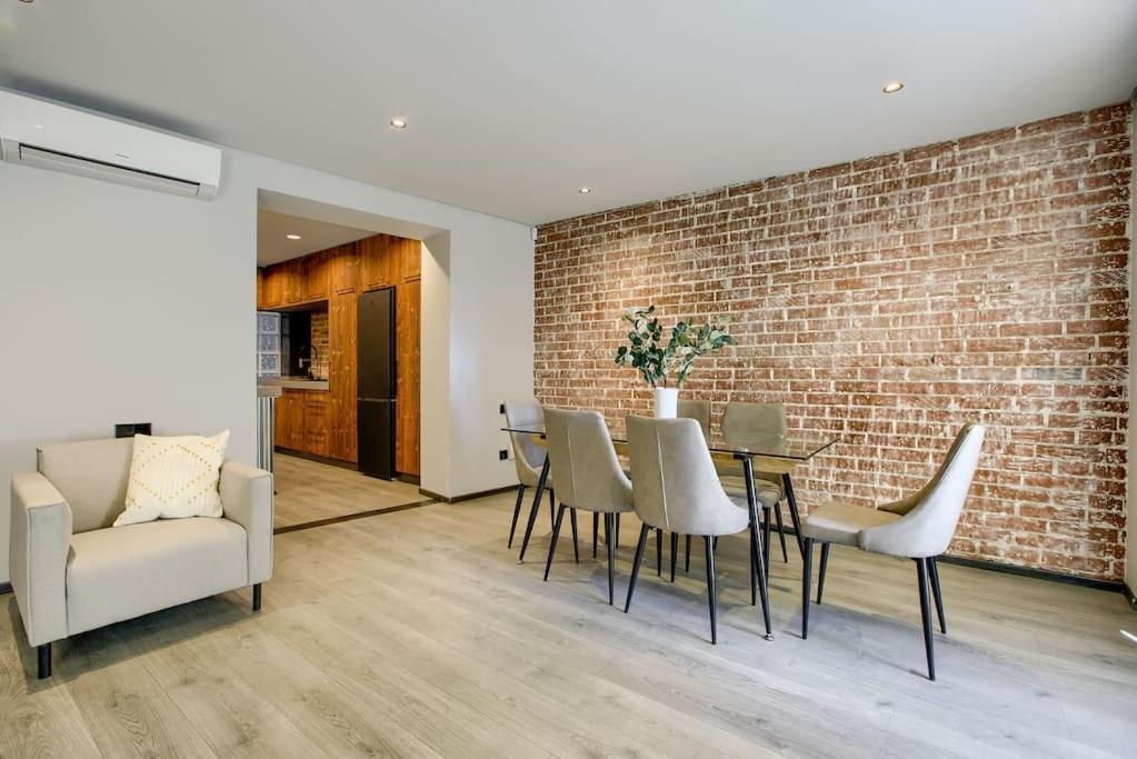 Chueca V Calle Hortaleza 2br 2bh Apartamento