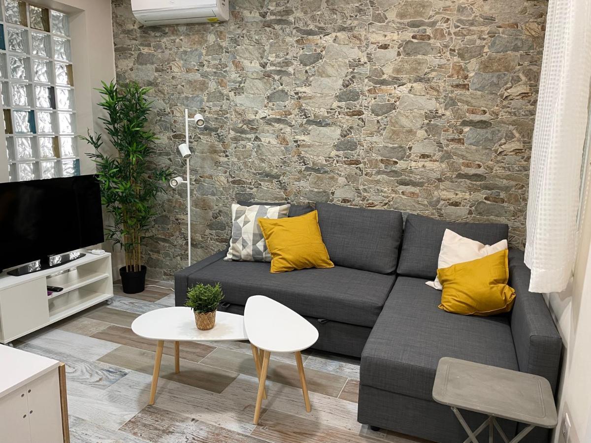 Homeabout Atocha Apartment