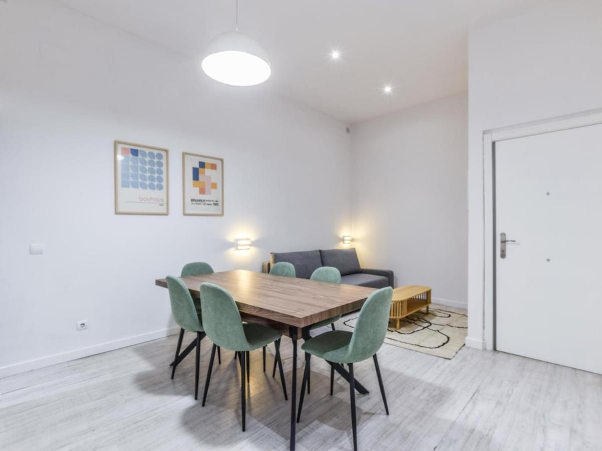 Apartamento Reformado En Malasana 6 Personas *