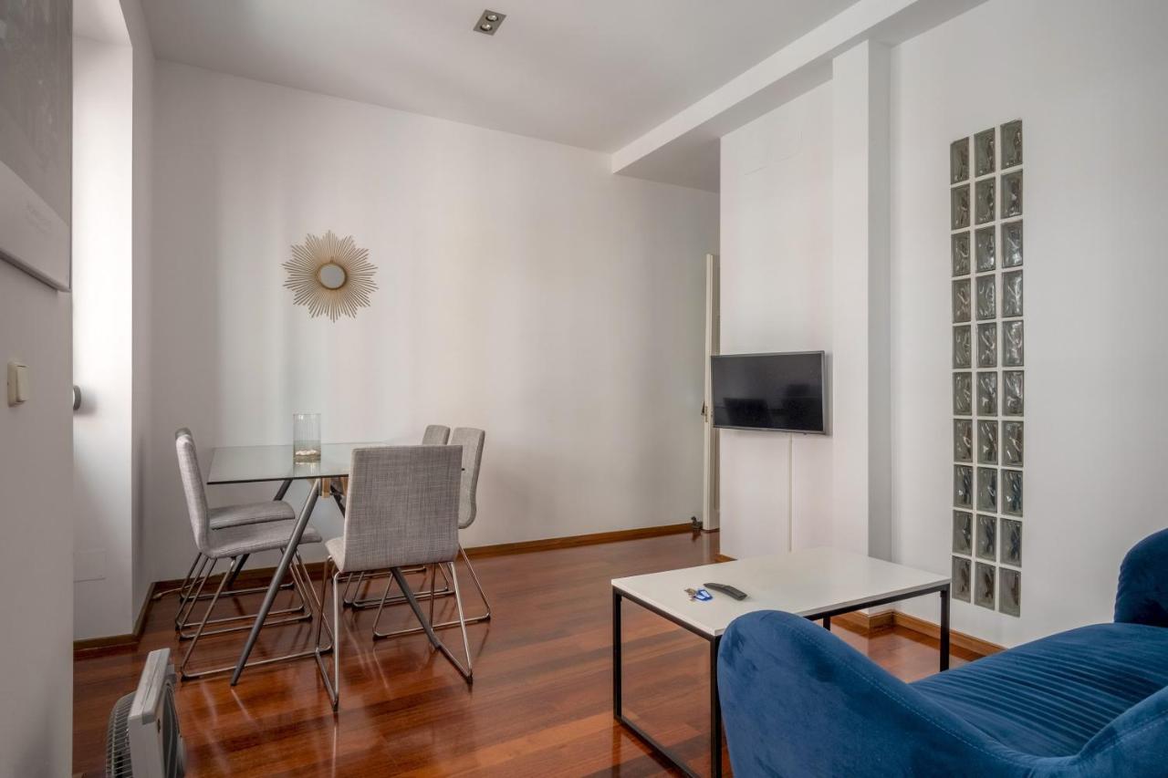 2 Bedrooms 1 Bathroom Furnished - Anton Martin - Vintage - Mintystay Apartamento Madrid