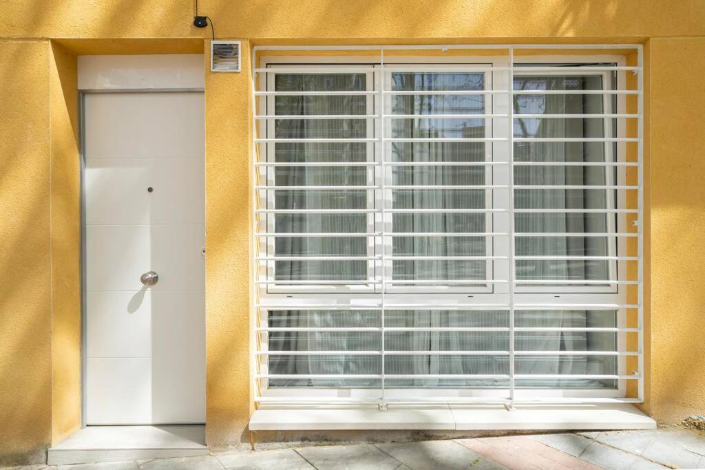 Family Flat Near Pz Castilla-plat Apartamento *