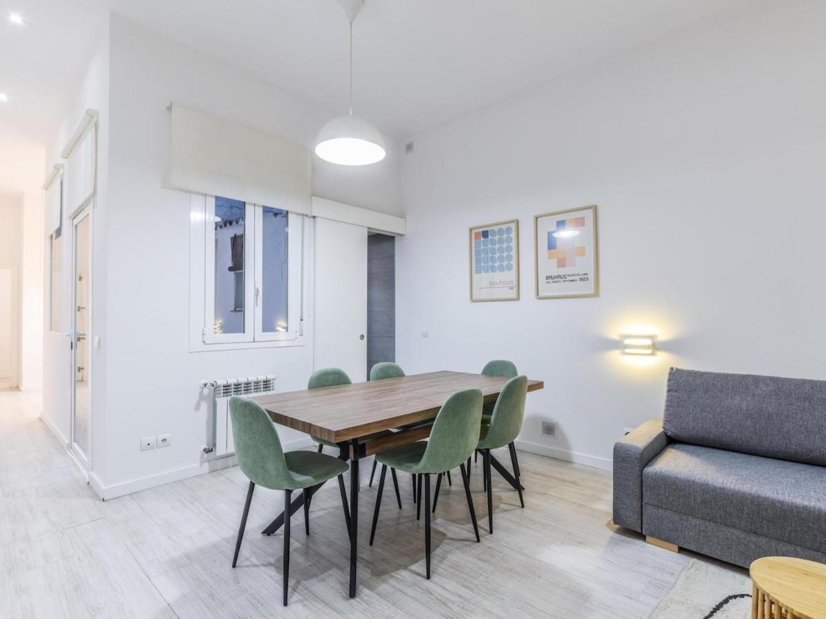 Apartamento Reformado En Malasana 6 Personas * Madrid