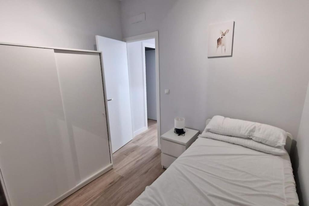 Loft En Junto Al Metro. Apartamento *