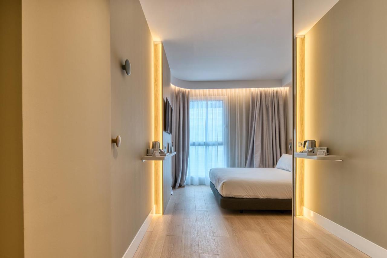 Express - - Airport By Ihg 3* Madrid