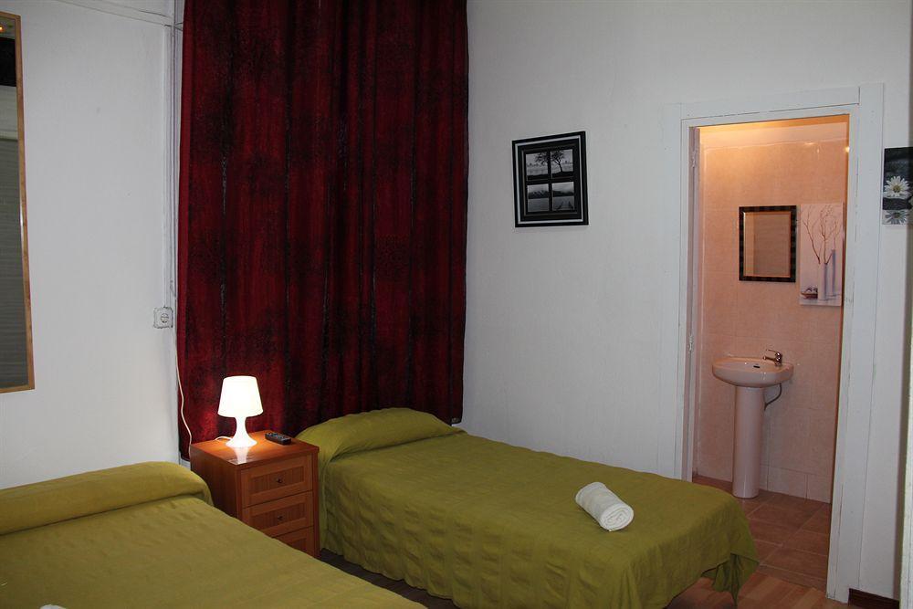 Casa Lemus Pensión Madrid