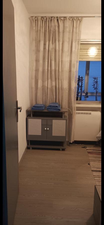 Cerca Centro De Apartment *