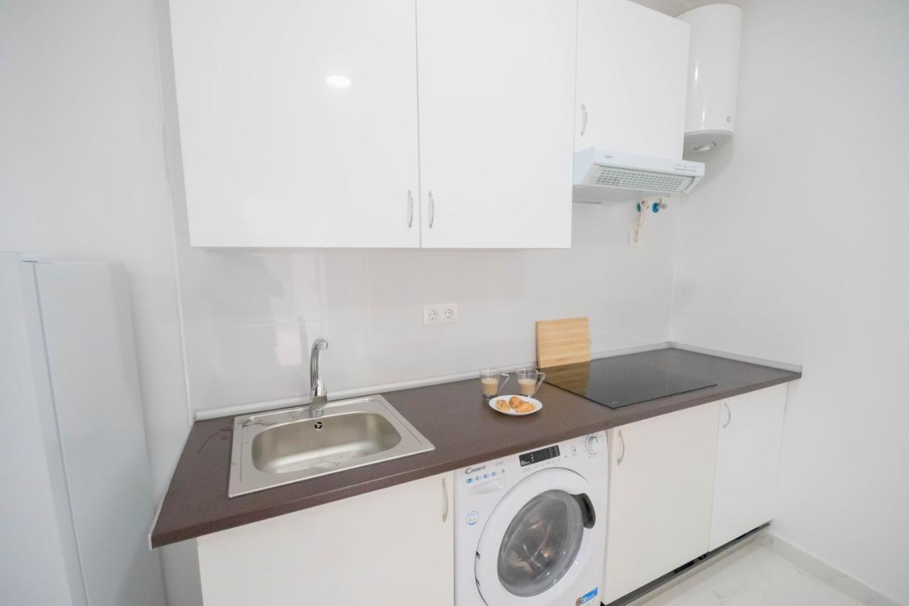 For Your Encantador Y Unico Estudio Temporal En Tetuan El Retiro Mlubº2 Apartment Madrid