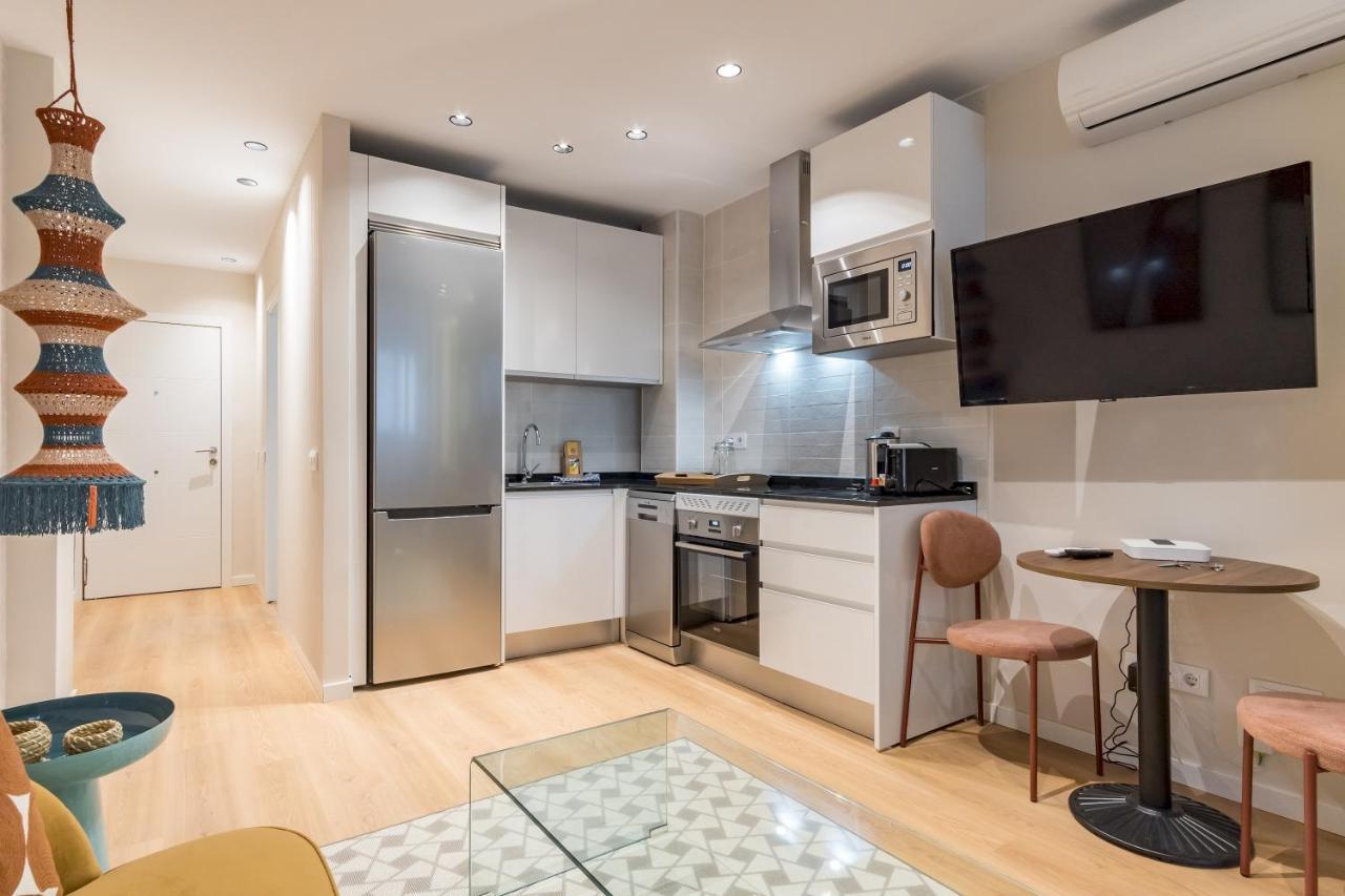 Modern, Bright - 1bd 1bth -lavapies * Madrid