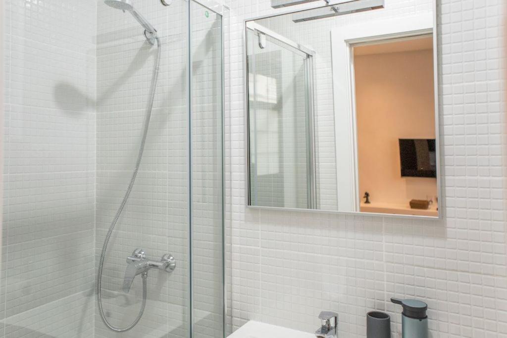 2 Bedrooms 2 Bathrooms Furnished - Chamberi - Cozy & Refurbished - Mintystay Apartamento Madrid