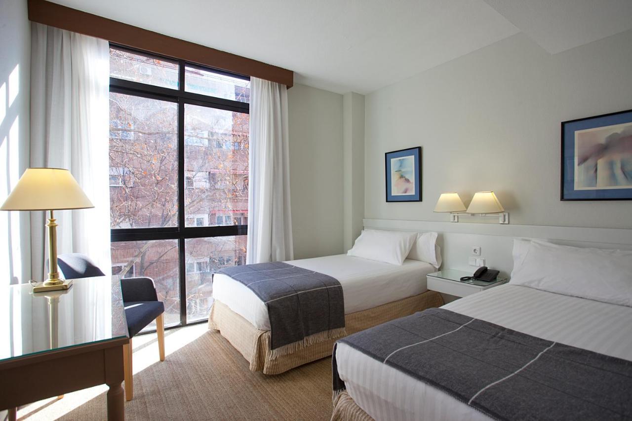 Espahotel Plaza Basílica 3*