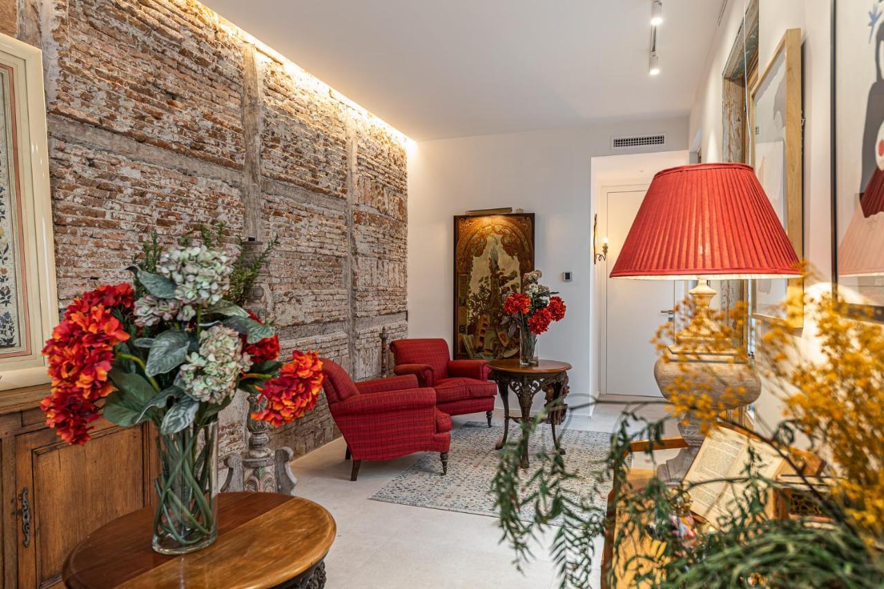 Queens House Chueca Madrid