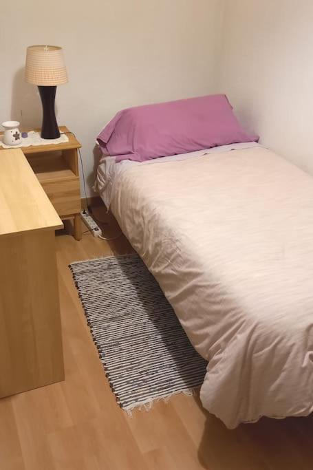 Alojamiento Disponible Para Una Persona Apartamento