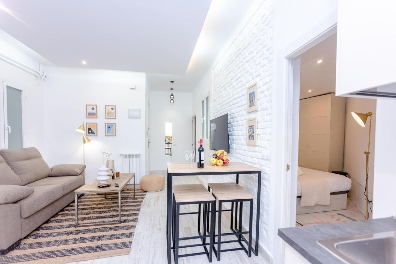 Apartamento For Your Titulo Moderno Y Elegante Temporal En Barrio Ibiza Men30 *