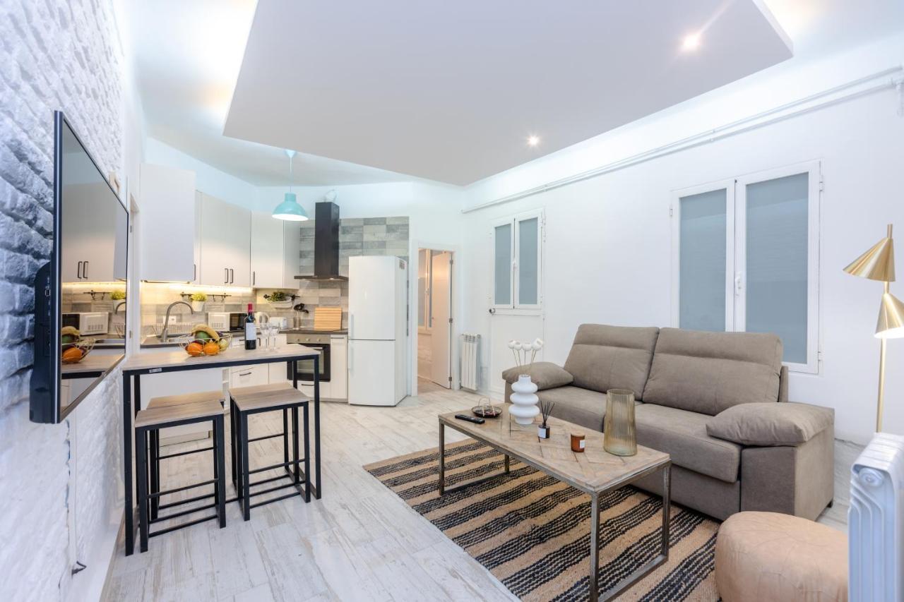 Apartamento For Your Titulo Moderno Y Elegante Temporal En Barrio Ibiza Men30 *