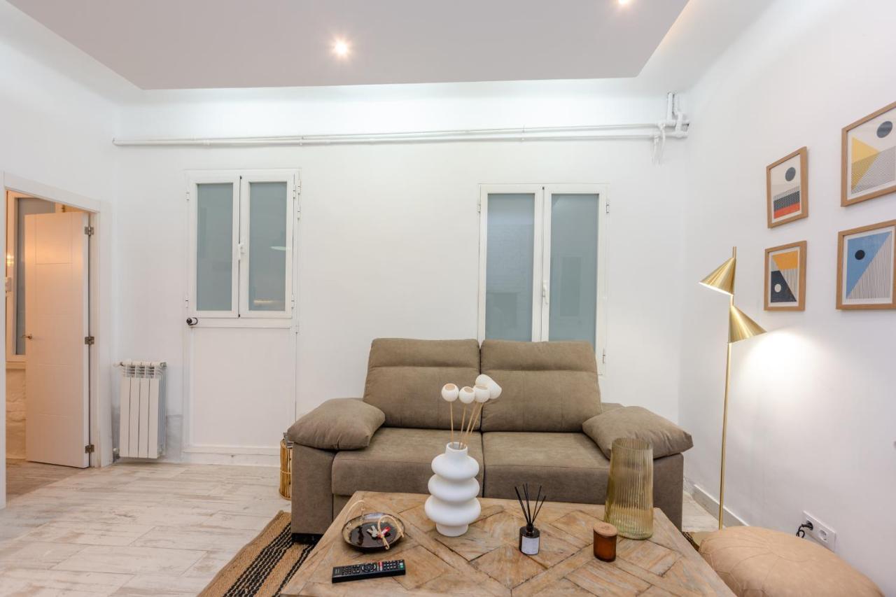 For Your Titulo Moderno Y Elegante Temporal En Barrio Ibiza Men30 Apartamento
