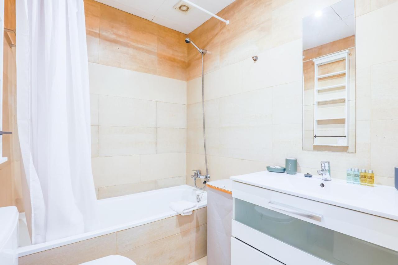 Apartamento Bright Modern - 2bedrooms 2baths -cuatro Caminos *