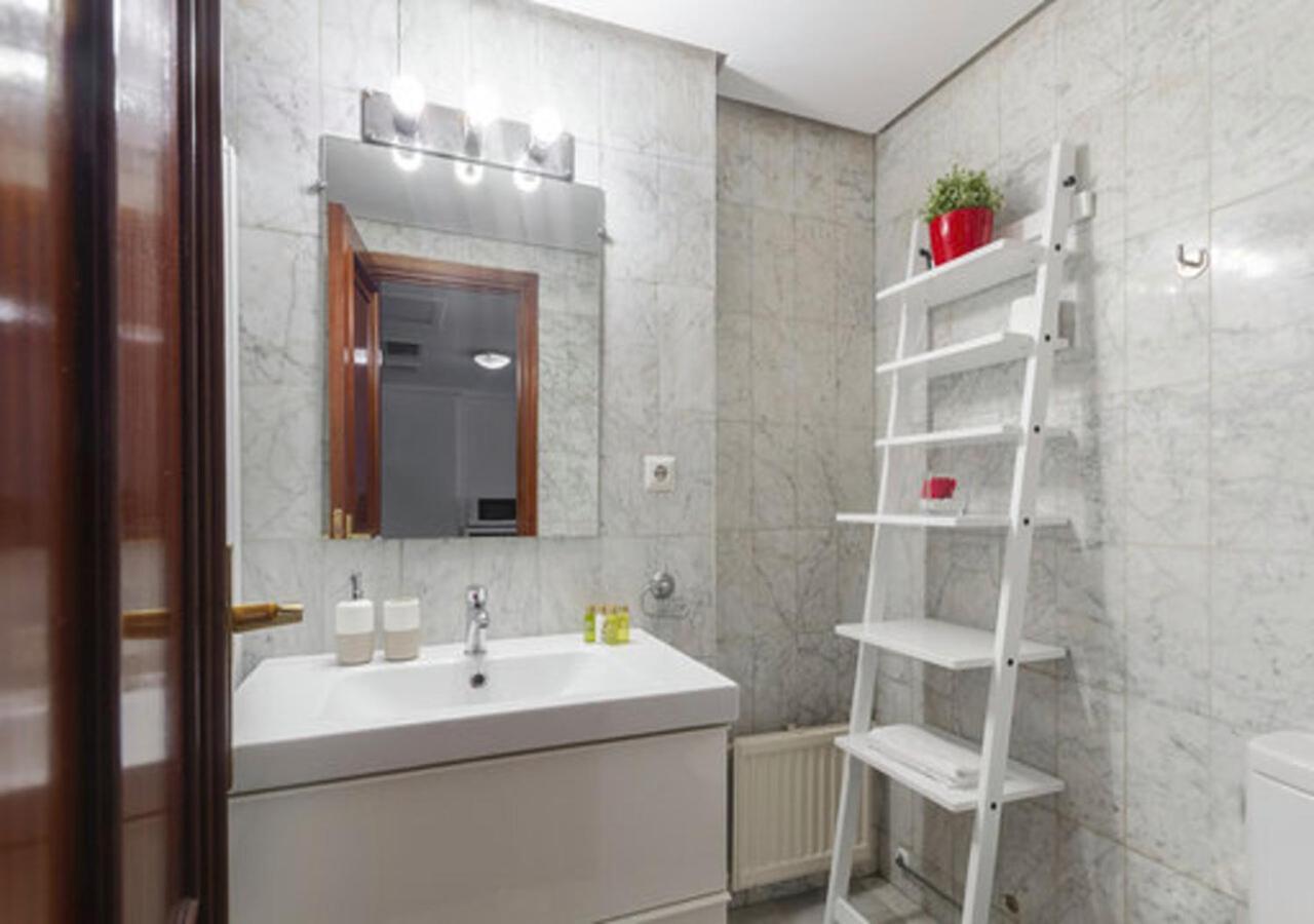 Roomspace Cuzco * Madrid