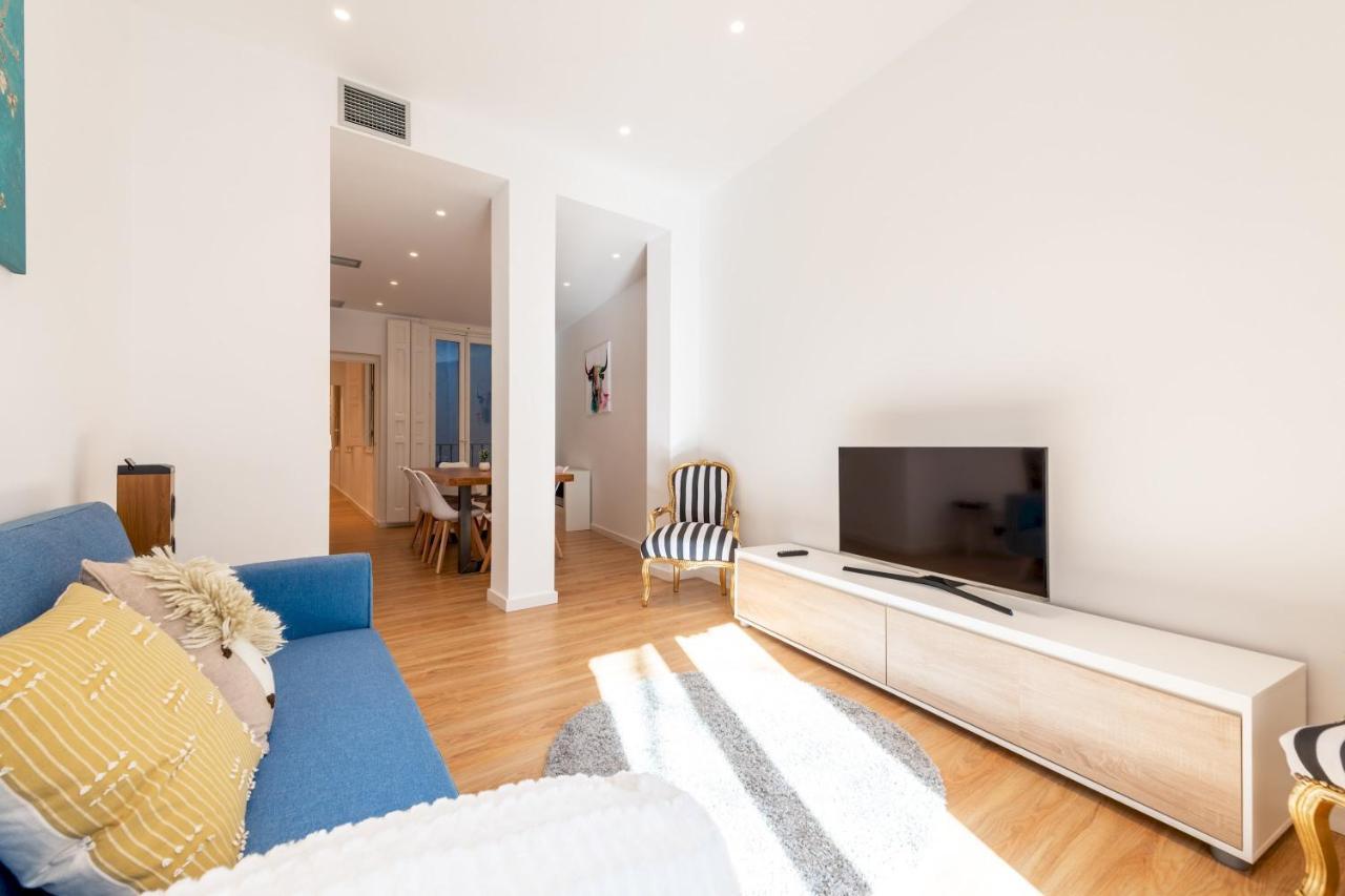 Apartamento 3 Bedrooms 2 Bathrooms Furnished - La Latina - Bright & Spacious - Mintystay Madrid