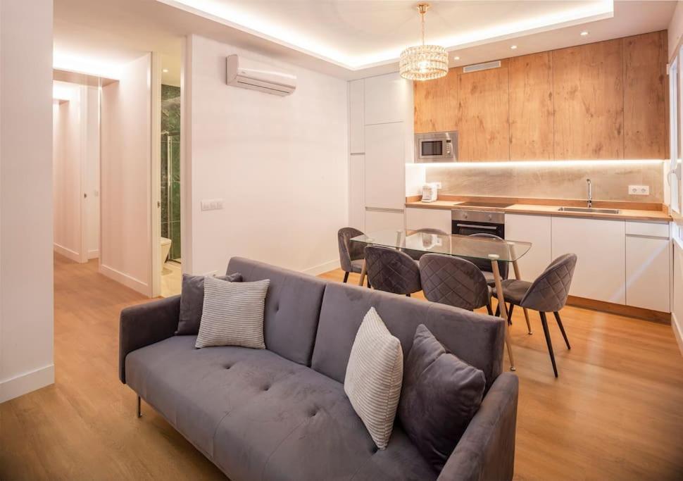Apartamento Malasana I Calle Churruca 2br 2bh Madrid