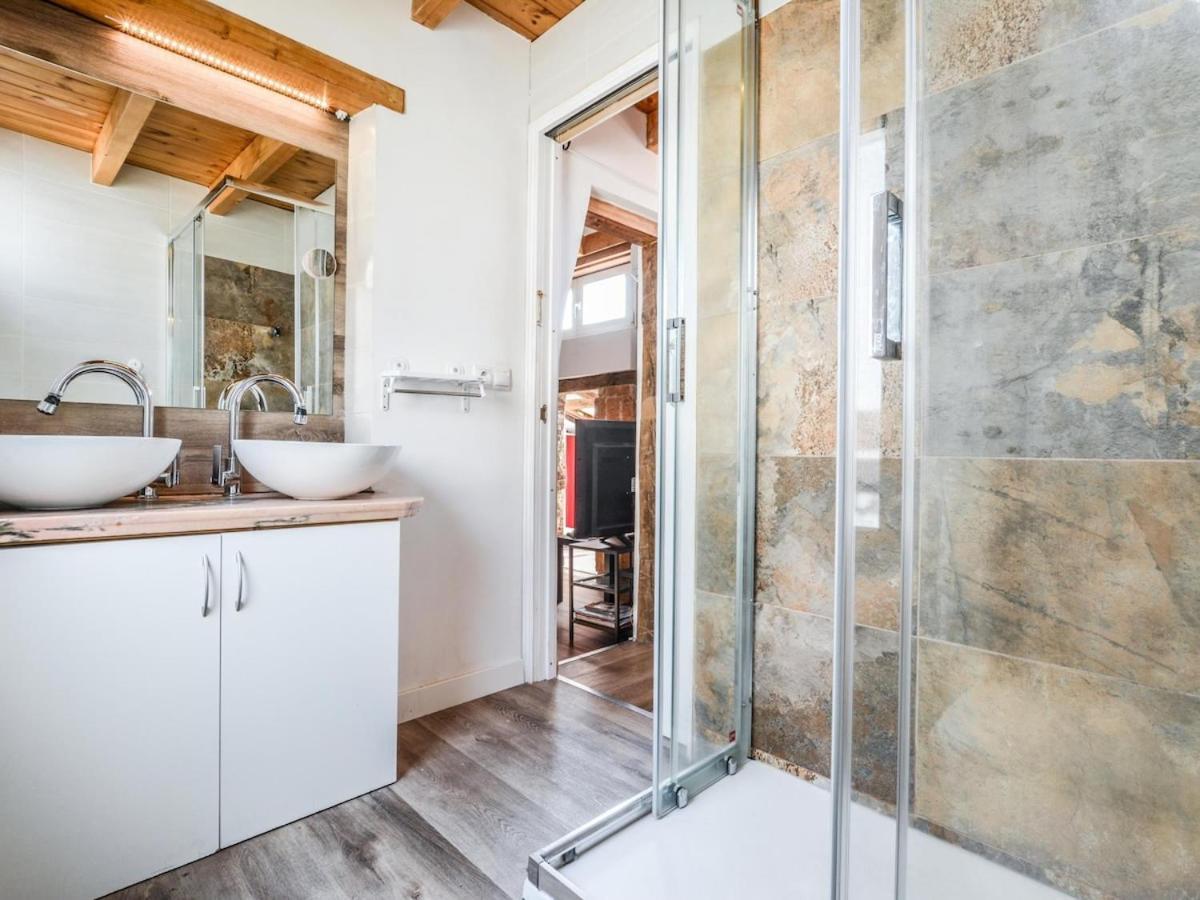 Apartamento Atico Espacioso En Malasana Madrid