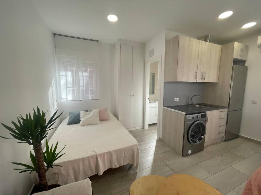 Apartamento With Parking Space-afric *
