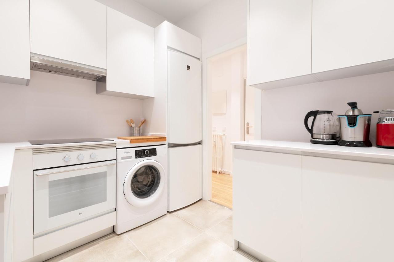 Apartamento 3 Bedrooms 2 Bathrooms Furnished - La Latina - Bright & Spacious - Mintystay Madrid